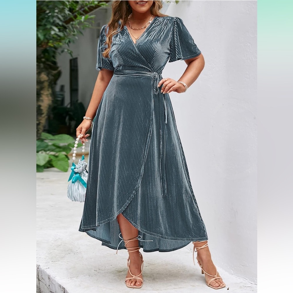 Elegant Wrap Midi Dress in Blue